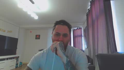 Snapshot of route45 chatting on 03/08/25, 11:27 tell me BJ all tips are appreciated inclusive offline online show from 03/08/25, 11:27