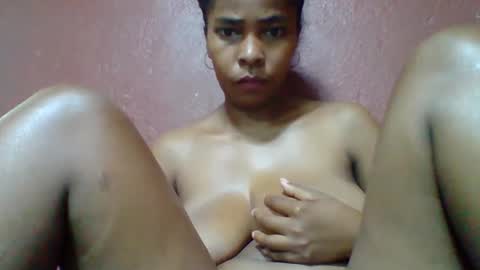 rovaelyah online show from 10/01/25, 05:35