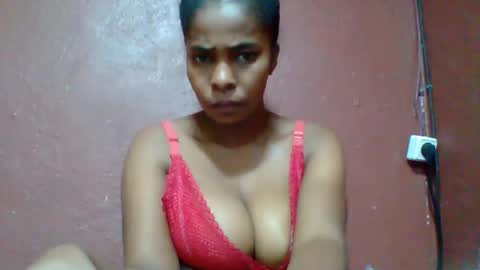 rovaelyah online show from 03/09/26, 03:05