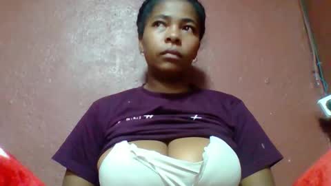 rovaelyah online show from 04/24/26, 02:47