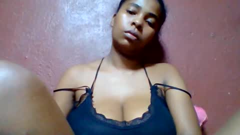 Snapshot of rovaelyah chatting on 06/01/26, 04:09 rovaelyah online show from 06/01/26, 04:09
