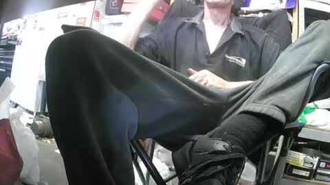 Snapshot of rover_ chatting on 09/22/25, 04:03 rover_ online show from 09/22/25, 04:03