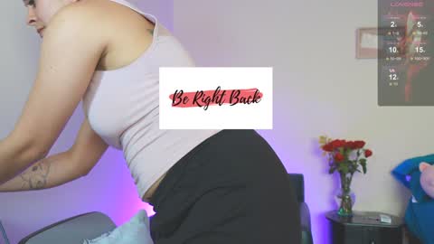 Roxanna online show from 02/06/25, 09:17