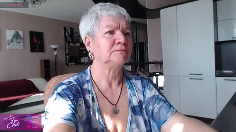 Roxana online show from 04/05/26, 08:11