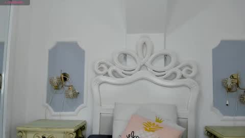 roxana_scott1 online show from 10/09/25, 03:48