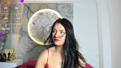 roxanaborns online show from 11/06/25, 03:02