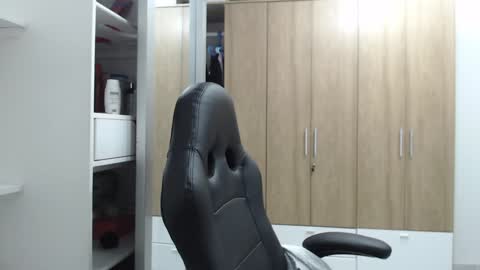 Roxana online show from 01/05/25, 10:19