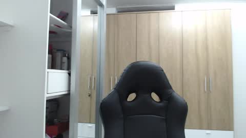 Roxana online show from 01/06/25, 04:26