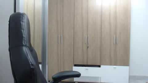 Roxana online show from 02/10/25, 01:24