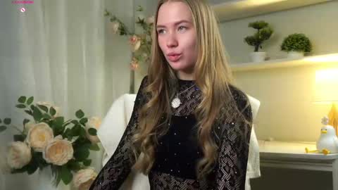 Anna Lokiss online show from 04/18/26, 12:20
