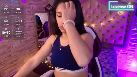 roxanne_han online show from 11/08/25, 11:43