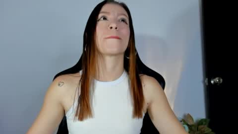 roxanne online show from 04/04/26, 07:44