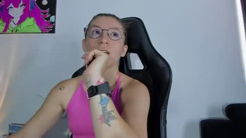 roxanne online show from 06/30/26, 06:20