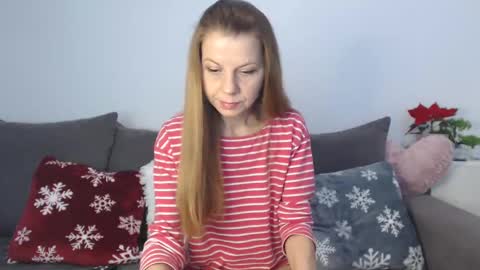 Snapshot of roxanneliss chatting on 12/14/24, 08:40 roxanneliss online show from 12/14/24, 08:40