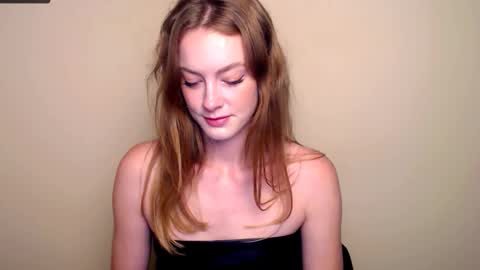 Roxa online show from 09/14/25, 08:24