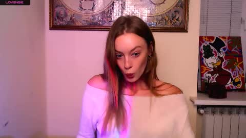 Roxa online show from 09/27/25, 01:38