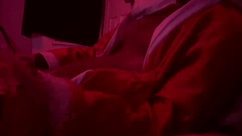 Snapshot of roxi6969 chatting on 12/28/24, 01:17 Power play online show from 12/28/24, 01:17