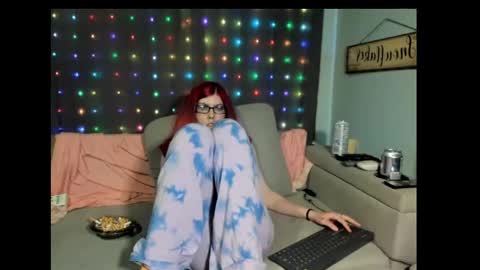 roxihazeleyes online show from 02/16/25, 11:48