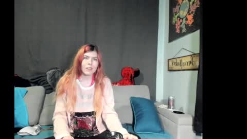 roxihazeleyes online show from 10/02/25, 02:35