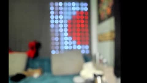 roxihazeleyes online show from 10/08/25, 04:37