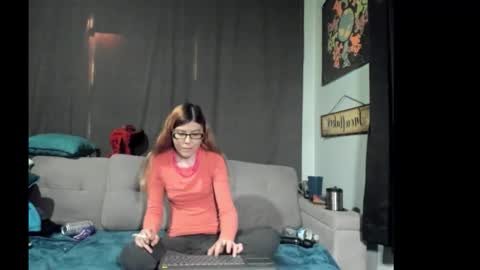 roxihazeleyes online show from 10/26/25, 09:31