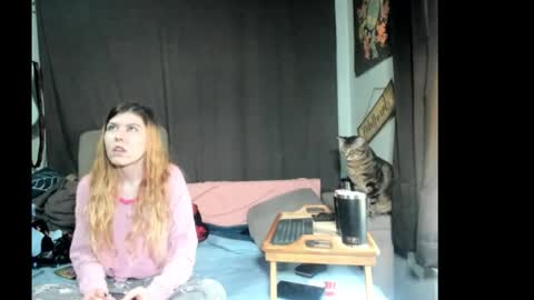 roxihazeleyes online show from 03/15/26, 02:01