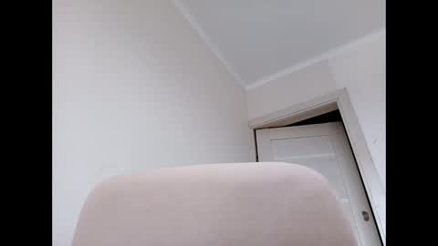 Snapshot of roxolanaa_sexy chatting on 03/01/25, 12:34 ROXOLANAA SEXY online show from 03/01/25, 12:34