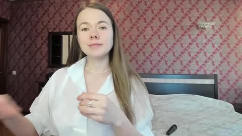 Snapshot of roxxana_xxxx chatting on 02/05/25, 07:07 roxxana_xxxx online show from 02/05/25, 07:07