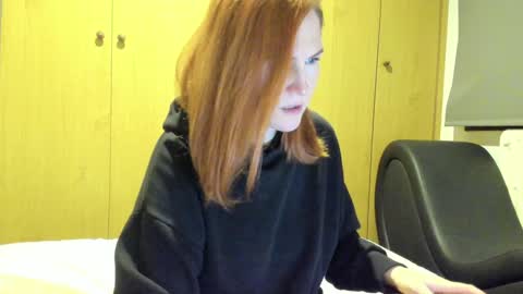 Snapshot of roxxxco chatting on 02/03/25, 06:13 Tatyana online show from 02/03/25, 06:13