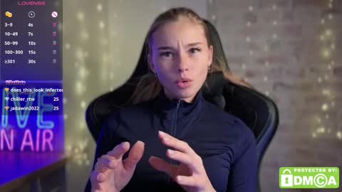 Roxieex ABBY online show from 11/10/25, 10:20