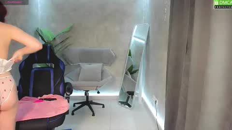 Roxy fiery online show from 10/10/25, 01:59