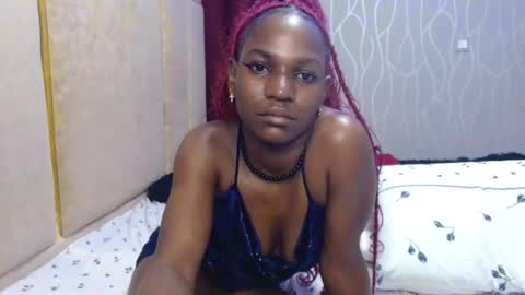 Roxy online show from 04/21/26, 01:42