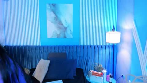 Snapshot of roxy_hell chatting on 12/03/25, 12:03 Roxy hell online show from 12/03/25, 12:03