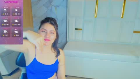 Roxy online show from 04/23/26, 02:41