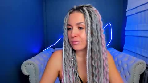 Roxy online show from 01/11/26, 01:21