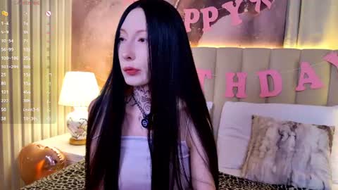 Snapshot of roxy_morrison_x chatting on 07/10/26, 04:06 roxanne online show from 07/10/26, 04:06
