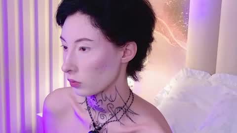 Snapshot of roxy_morrison_x chatting on 07/18/26, 03:44 roxanne online show from 07/18/26, 03:44