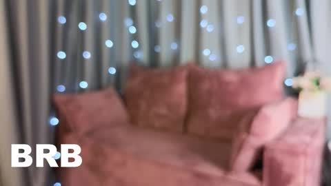 roxy_riot_ online show from 01/30/25, 04:48