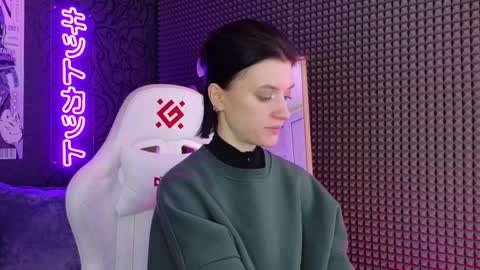 roxy_riot_ online show from 02/22/25, 01:22