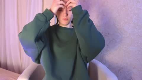 roxy_riot_ online show from 02/26/25, 01:21