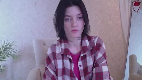 roxy_riot_ online show from 03/04/25, 01:23