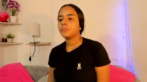 roxy_stone1 online show from 12/16/25, 07:19