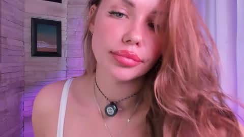 Snapshot of roxy_wet chatting on 06/28/26, 12:44 Roxy follow me online show from 06/28/26, 12:44