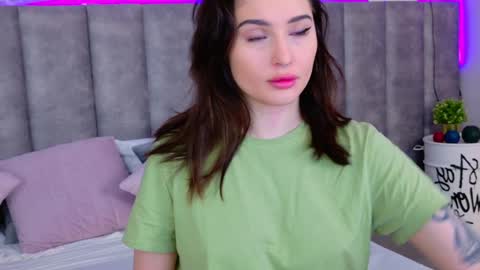 Snapshot of roxylester chatting on 01/20/25, 05:04 Roxy online show from 01/20/25, 05:04