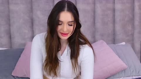 Snapshot of roxylester chatting on 02/06/25, 01:21 Roxy online show from 02/06/25, 01:21