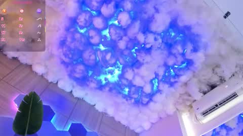    online show from 10/29/25, 07:37