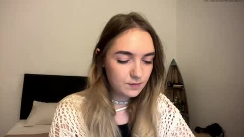 Roxy online show from 04/26/26, 01:42