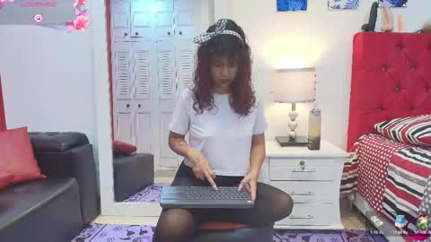 Snapshot of roy_luna chatting on 02/20/25, 01:08 Roy Luna online show from 02/20/25, 01:08