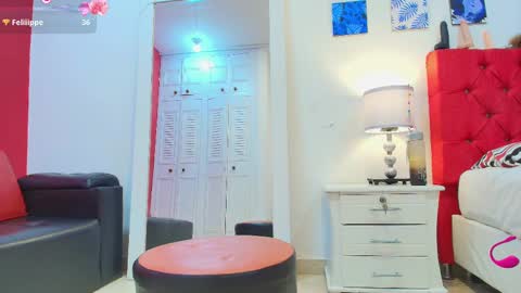 Snapshot of roy_luna chatting on 03/07/25, 05:28 Roy Luna online show from 03/07/25, 05:28