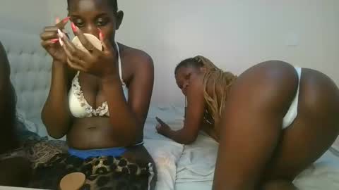 goddes online show from 12/01/25, 01:05